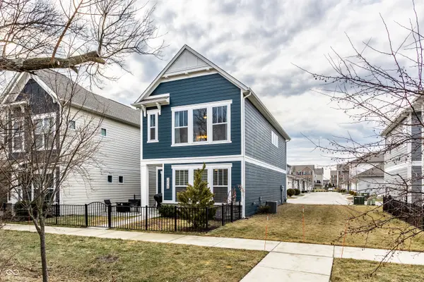 3524 Tolworth LN, Westfield, IN 46074