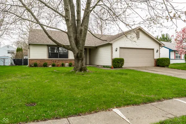 6704 Granger LN, Indianapolis, IN 46268