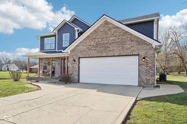 12121 N Berling DR, Mooresville, IN 46158