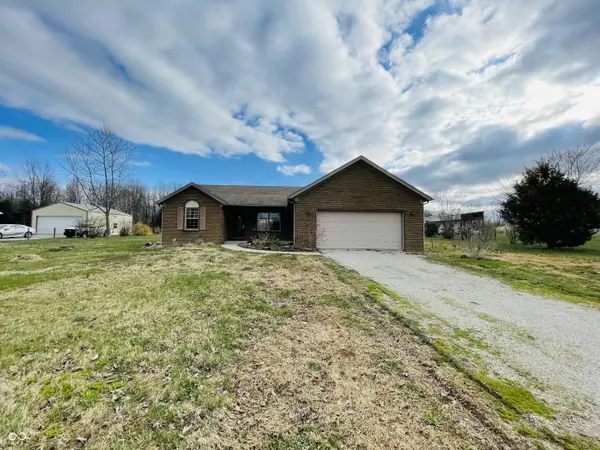 21310 New Market RD, Marysville, IN 47141