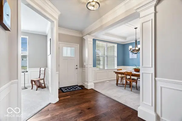 5658 Pecan CT, Noblesville, IN 46062