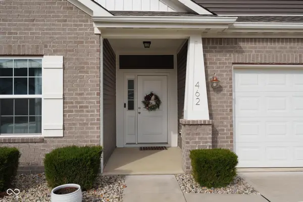 462 N Crystal DR, Fortville, IN 46040