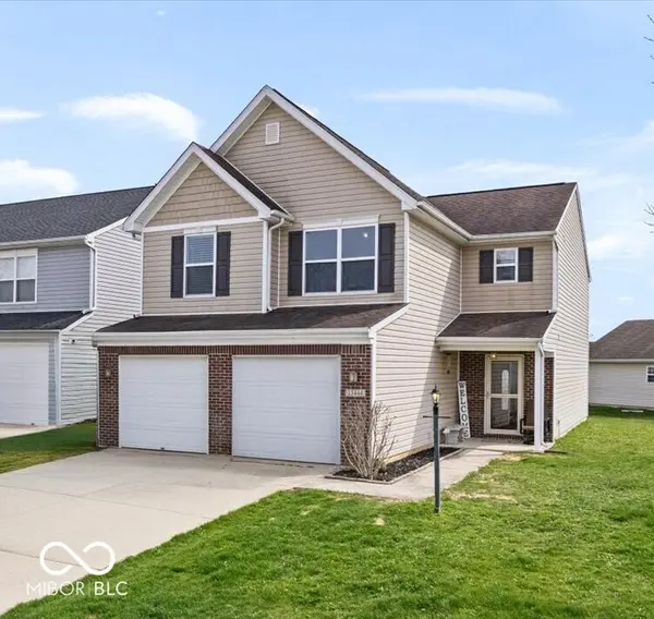 15444 Old Pond CIR, Noblesville, IN 46060