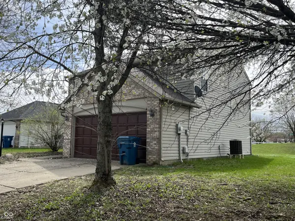 11147 Autumn Creek CT, Indianapolis, IN 46229