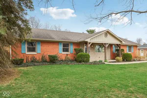 1526 Chapman DR, Greenfield, IN 46140