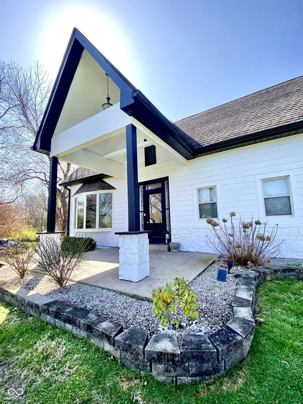 4029 W Fairview RD, Greenwood, IN 46142