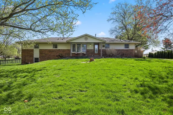 7482 N Maple DR, Frankton, IN 46044