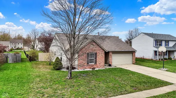 8312 Eagles Nest DR, Avon, IN 46123