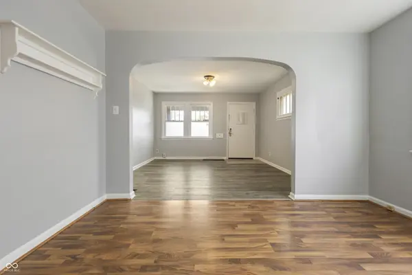 102 Wallace AVE, Indianapolis, IN 46201
