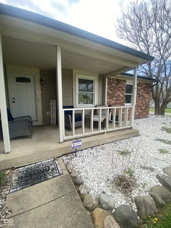 6011 McClellan CT, Indianapolis, IN 46254