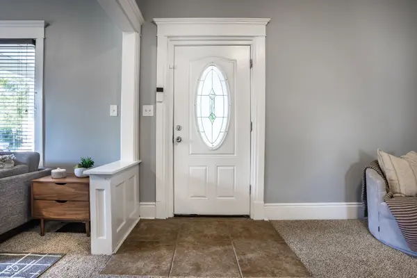17 N Randolph ST, Indianapolis, IN 46201
