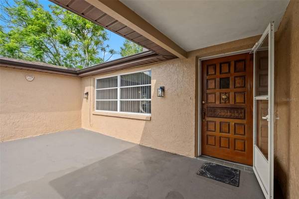 9926 LAKESIDE LN, Port Richey, FL, 34668 photo 5