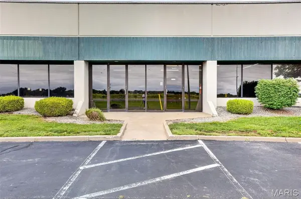 10 Central Industrial DR, Granite City, IL 62040