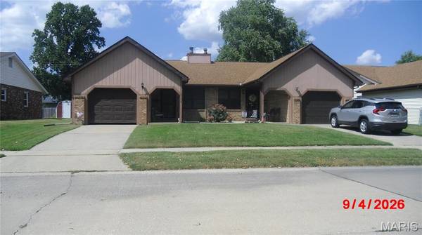 3158 Yale DR, Granite City, IL 62040