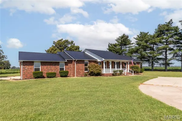 961 S 413th Rd, East Prairie, MO 63845