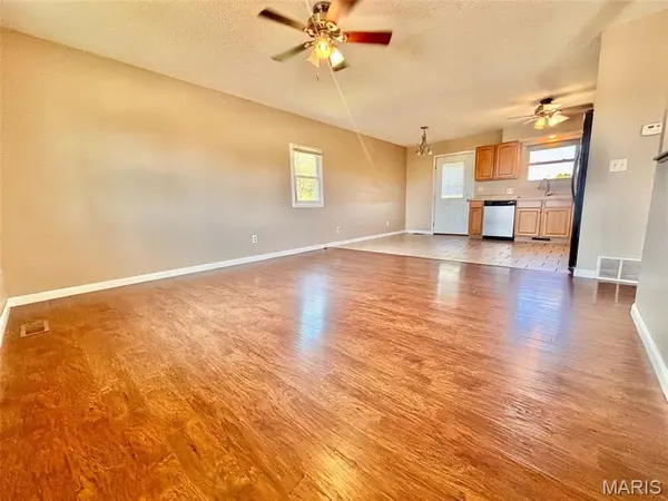 1530 Oak ST, Jackson, MO 63755
