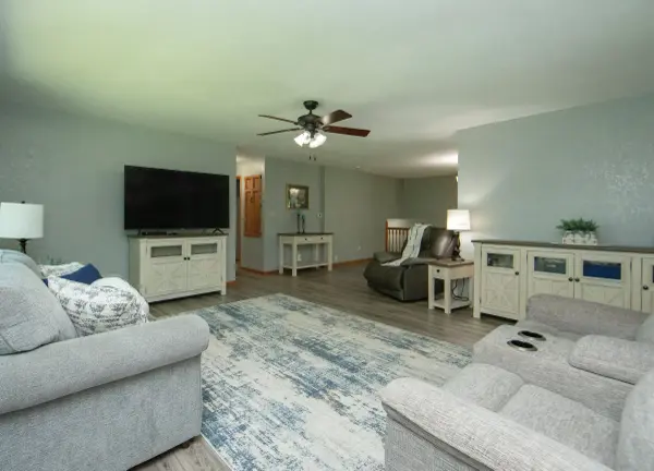 9703 Sylvan, Janesville, IA 50647