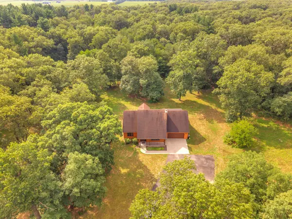 2783 E 900, Lake Village, IN 46349