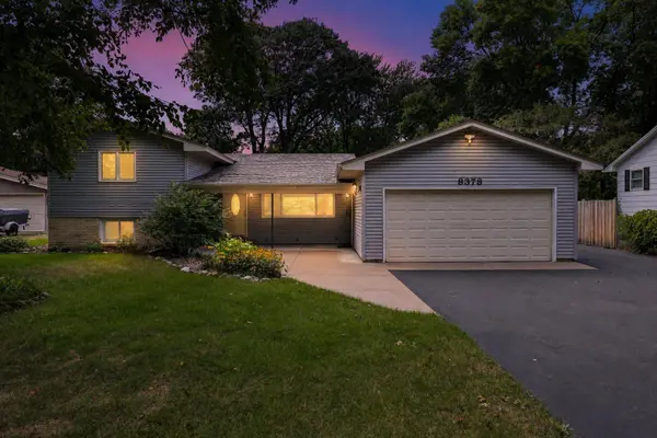 8378 Groveland RD, Mounds View, MN 55112