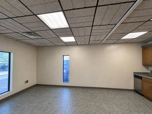 11991 N Highway 99, Seminole, OK 74868