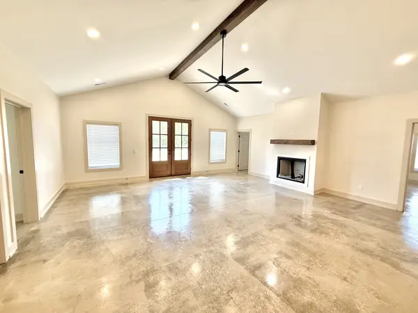 5572 ANTIOCH RD, Hopkinsville, KY 42240