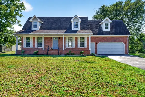 7035 Princeton Rd, Hopkinsville, KY 42240