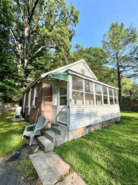 747 Route 9W #Cottage 8, Valley Cottage, NY 10989