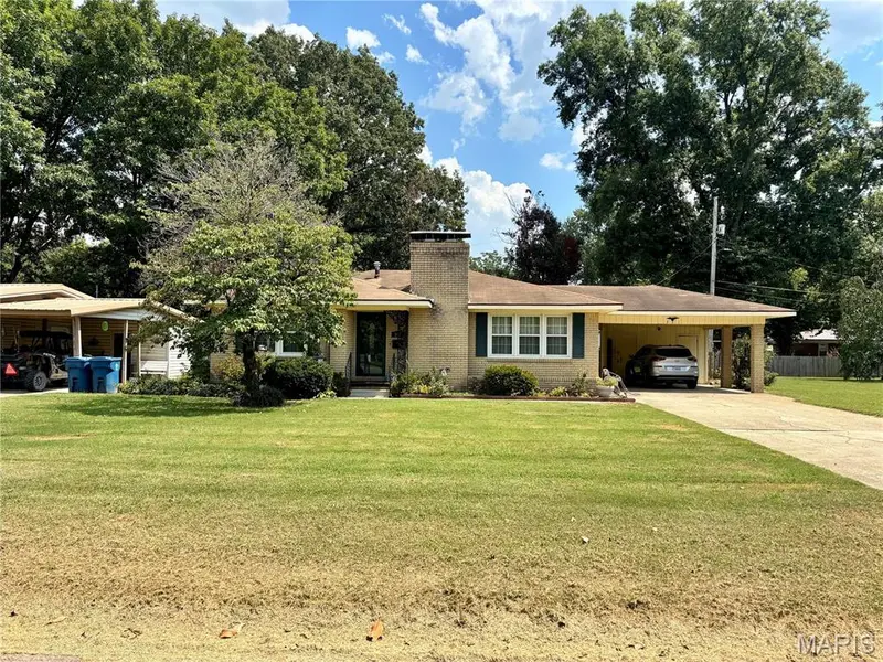 301 Wellborn RD, East Prairie, MO 63845