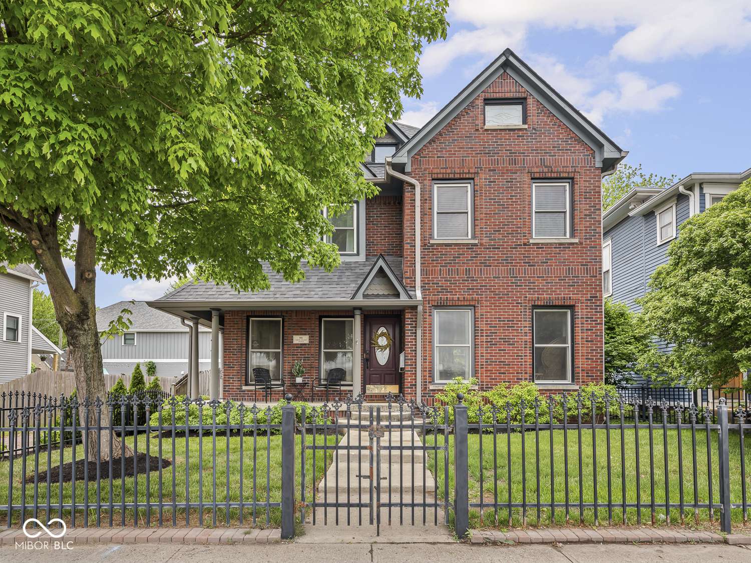914 N College AVE, Indianapolis, IN 46202