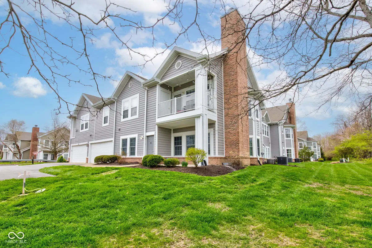 1200 Shadow Ridge RD, Carmel, IN 46280