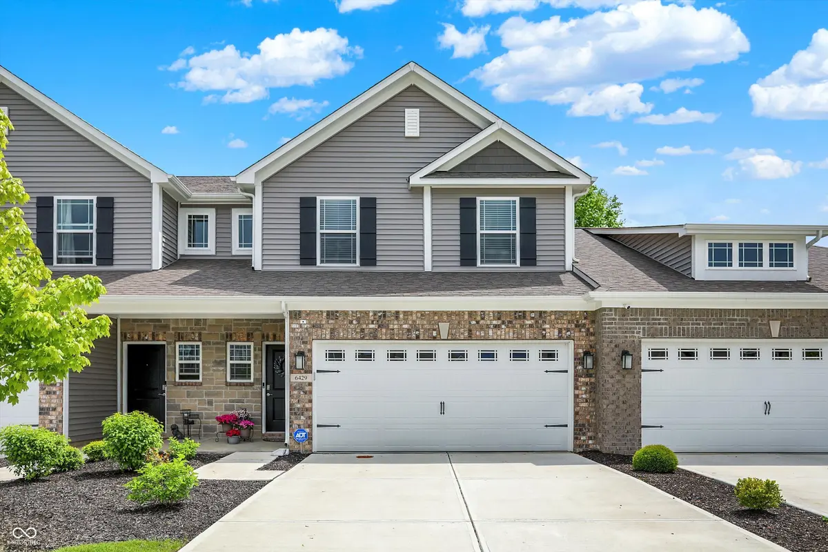 6429 Yuma CT, Whitestown, IN 46075