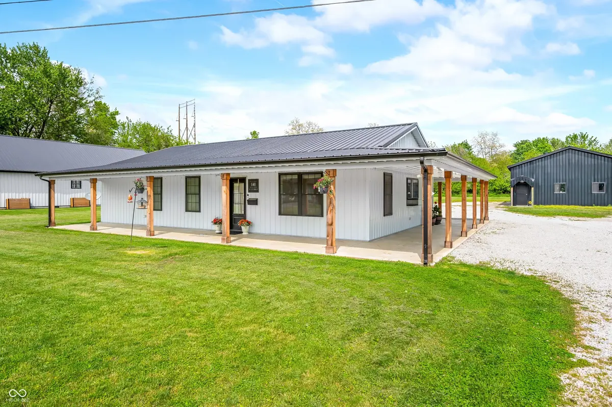 141 W 10th ST, Seymour, IN 47274