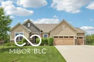 19175 English Lake LN, Noblesville, IN 46062