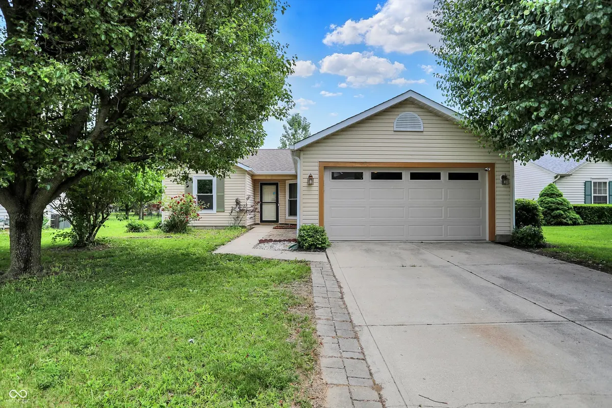 7061 Blankenship AVE, Indianapolis, IN 46217
