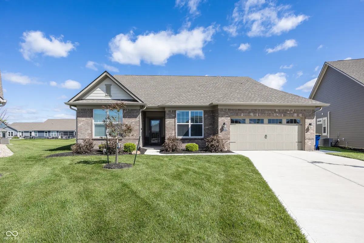5196 Canberra CT, Mccordsville, IN 46055