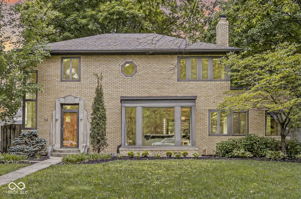 518 Buckingham DR, Indianapolis, IN 46208