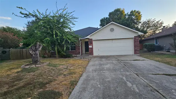 107 HELEN CV, Hutto, TX 78634