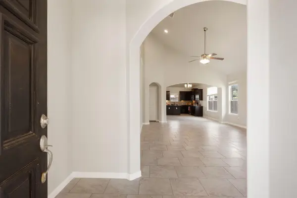 501 Buttermilk LN, Leander, TX 78641