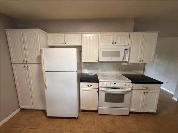 1005 #7 Hazelton ST, San Marcos, TX 78666