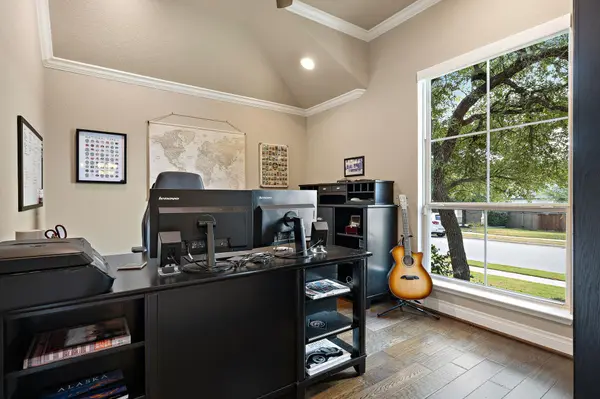 601 Judge Fisk DR, Leander, TX 78641