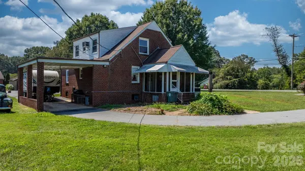 3962 Startown RD, Newton, NC 28658