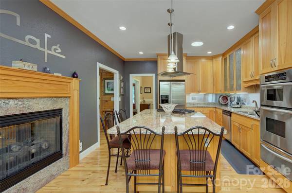 98 Soapstone Creek DR, Arden, NC 28704