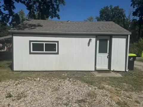 1007 A & B Lexington N/A #S, Harrisonville, MO 64701