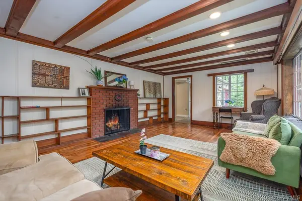 75 Van Houten FLDS, West Nyack, NY 10994