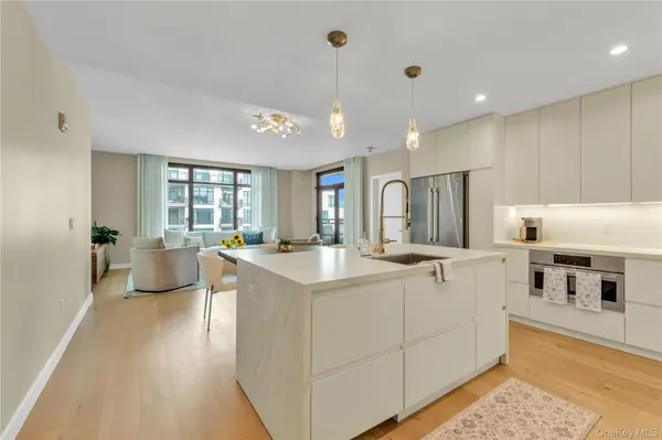 100 Boardwalk #904A, Long Beach, NY 11561