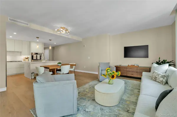 100 Boardwalk #904A, Long Beach, NY 11561