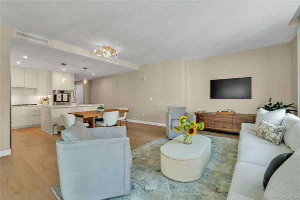 100 Boardwalk #904A, Long Beach, NY 11561