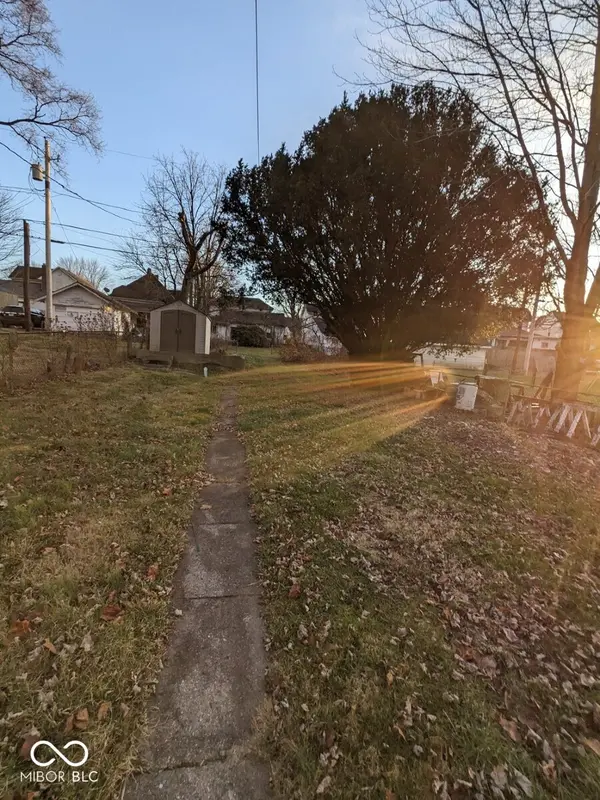 213 E Broadway ST, Alexandria, IN 46001