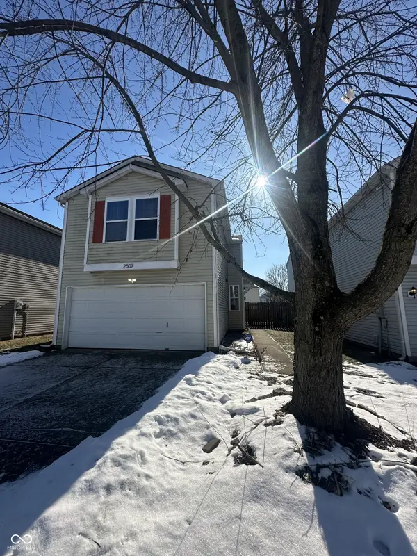 2507 Redland LN, Indianapolis, IN 46217