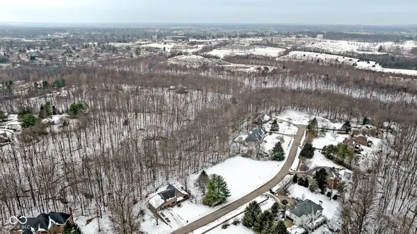 3722 E Devonshire CT, Bloomington, IN 47408
